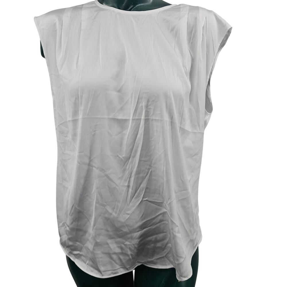 Express Basic White Minimalist Top Pleated Shoulder Short Sleeve Women's M 3582